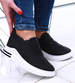 Czarne trampki sneakersy na koturnie /E8-2 16891 T284/