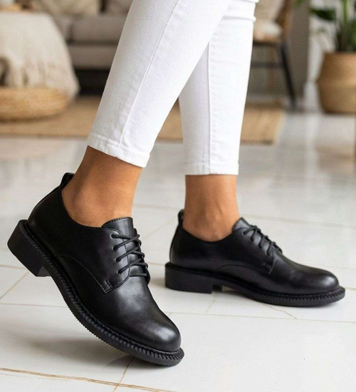 Czarne półbuty oxfordy damskie sznurowane /D4-3 18700 T155/