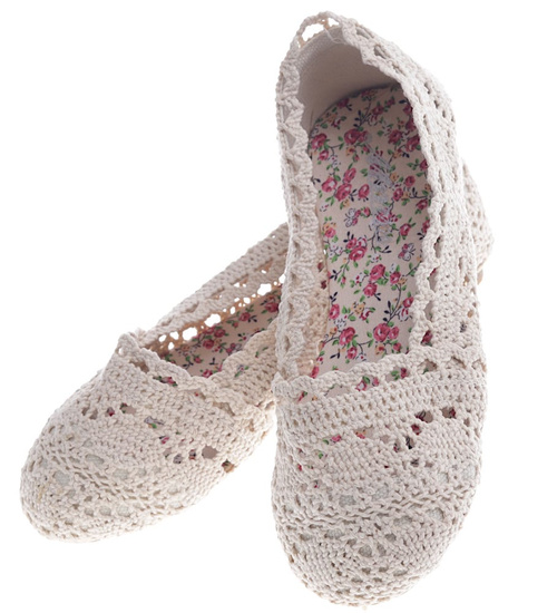 Dziewczęce beżowe balerinki z koronki /C1-2 13153 T6/