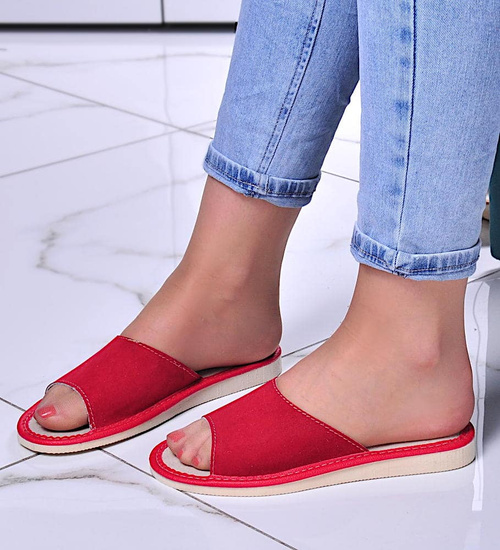 Profiolowane klapki domowe z naturalej skóry Czerwone /D3-1 10715 H153/