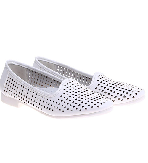 Białe dziewczęce balerinki ażurowe /B8-2 16016 T078/