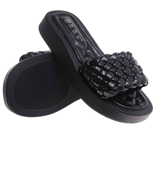 Klapki damskie czarne na platformie /D6-2 17783 T191/