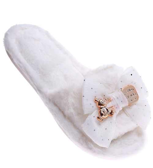 Pluszowe białe kapcie damskie z kokardą otwarte /B3-1 16967 T281/