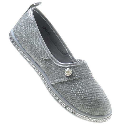 Błyszczące dziecięce trampki z perełką Srebrne /C3-1 8067A S101/