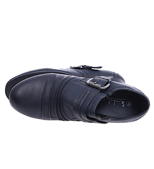 Czarne czółenka damskie na niskim obcasie z klamerką /E7-3 14766 T256/