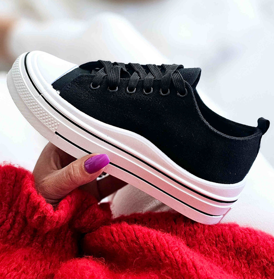 Czarne sznurowane trampki damskie na platformie /A10-2 17214 G185/