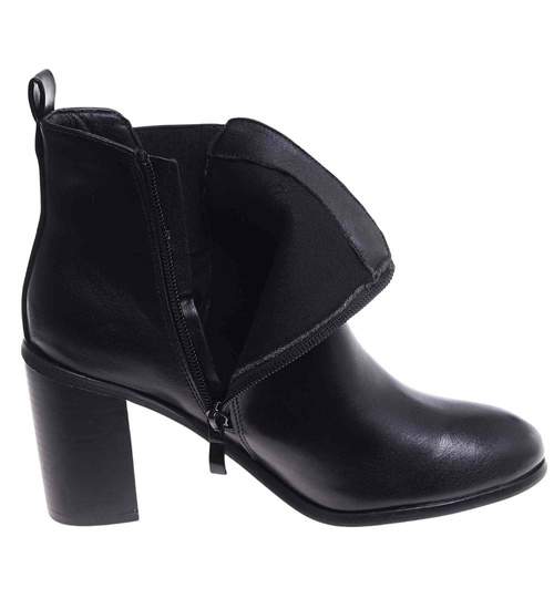 Czarne klasyczne botki damskie na obcasie /i4-2 h2 18394 W355/