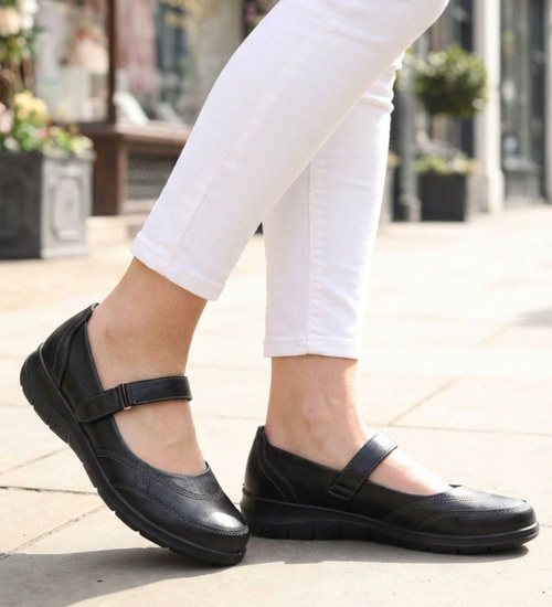 Czarne damskie półbuty na rzepy /G9-3 18703 T288/