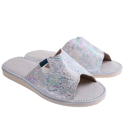 Odkryte kapcie damskie Srebrne /B3-1 17647 S165/