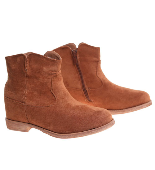 Karmelowe botki damskie na niskim koturnie /i5-3 H2 18425 T288/