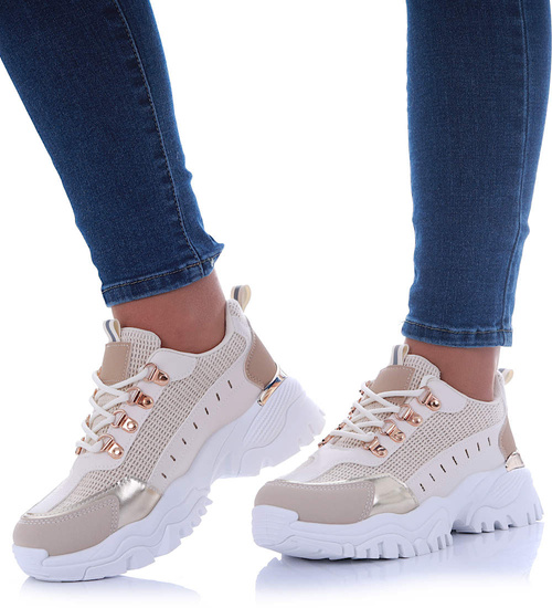 Beżowe snekaersy na platformie /B2-3 17406 T683/