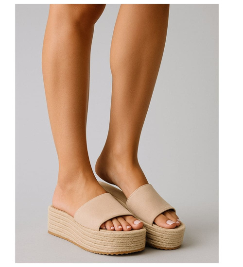 Beżowe klapki na espadryle na platformie /G7-3 17933 G287/