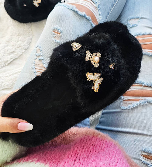 Pluszowe czarne kapcie damskie z misiem /B2-1 16903 T385/