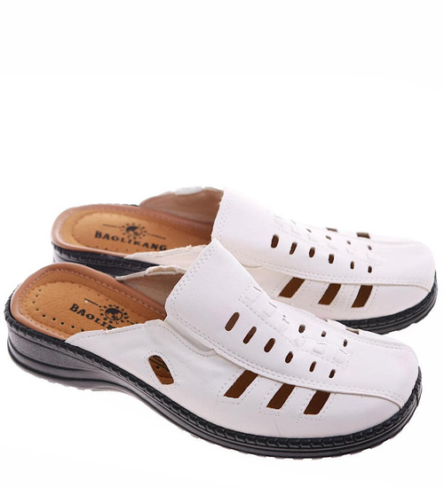 Lekkie białe klapki z ażurowym wierzchem /G8-2 16413 T038/