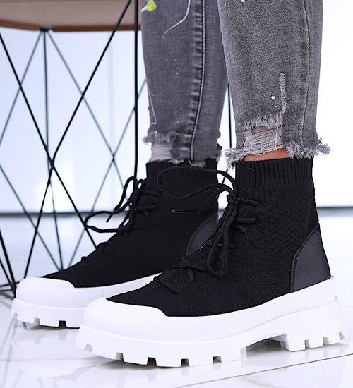 Wiosenne czarne botki z tkaniny na platformie /E1-3 15725 T144/