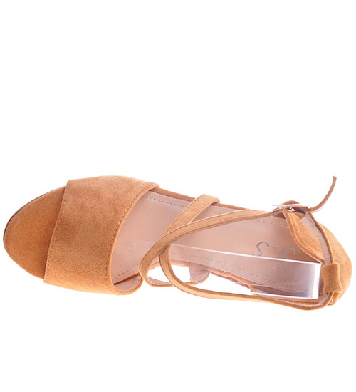 Karmelowe sandały na koturnie i platformie /G9-3 11998 T200/