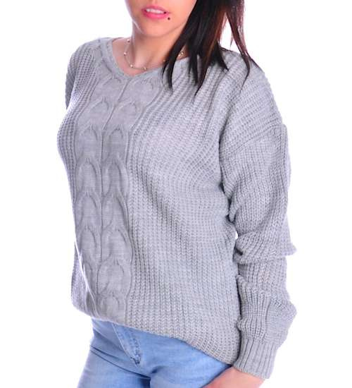 Oversizowy sweter damski z podwójnym wzorem Szary /A3-1 UB374 U107/ Oversizowy sweter damski z podwójnym wzorem Szary /A3-1 UB374 U107/