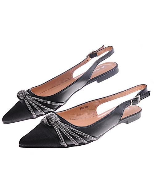 Czarne sandały na płaskim obcasie /G12-2 12083 T296/