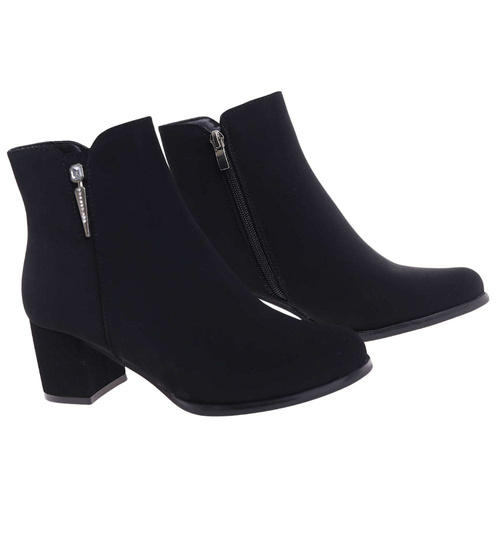 Wizytowe czarne botki damskie na obcasie /E9-2 18542 W4/