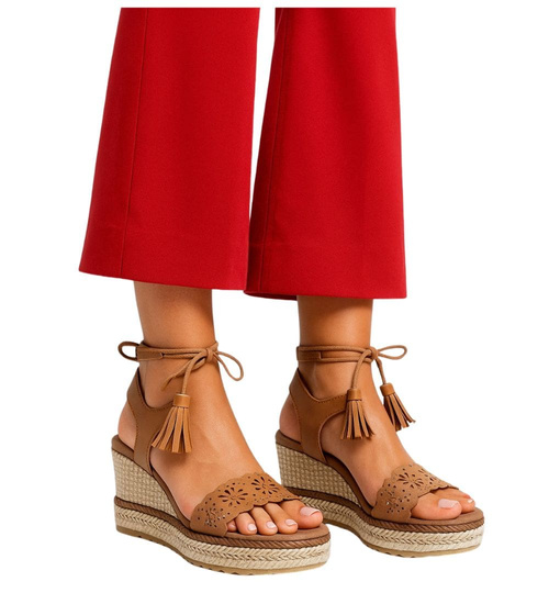 Camelowe sandały na koturnie i platformie /D8-3 14057 S291/