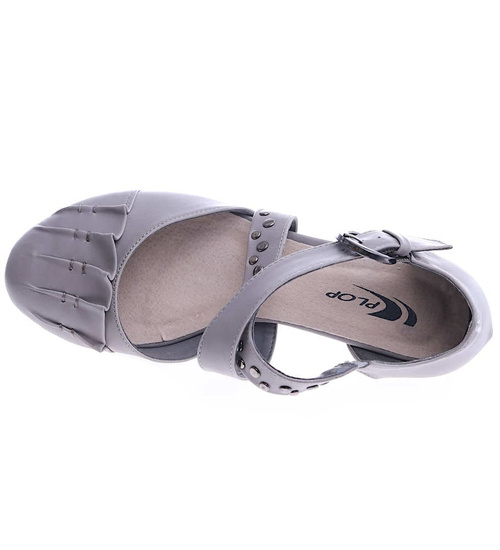 Szare czółenka z paseczkiem na niskim obcasie /A9-1 14105 T143/