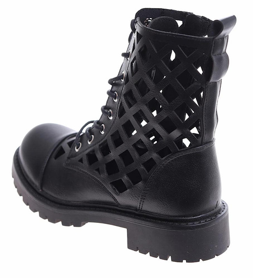 Czarne ażurowe botki trapery /B2-1 16714 G381/