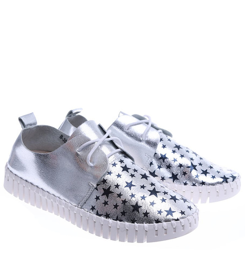 Sznurowane dziewczęce trampki z gwiazdkami Srebrne /G1-3 13808 T142/