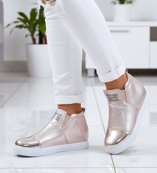 Wsuwane złote dziewczęce sneakersy /B5-2 12561 t293/