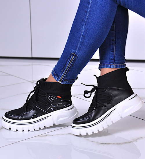 Damskie botki na platformie Czarne /A10-2 10750 T346/