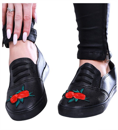 Wsuwane czarne trampki slip on /F7-2 13973 S178/