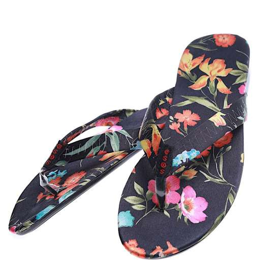 Czarne japonki z kwiatowym wzorem /A2-1 14510/ Czarne japonki z kwiatowym wzorem /A2-1 14510/