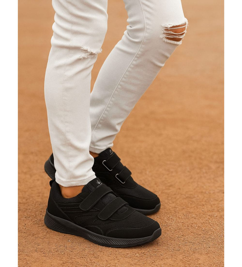 Czarne lekkie buty sportowe na rzepy /C1-3 18155 T289/