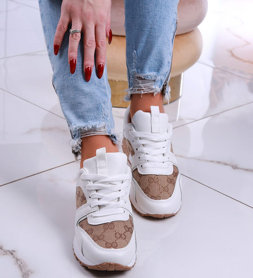 Sznurowane sneakersy na niskim koturnie /G1-2 13229 T502/