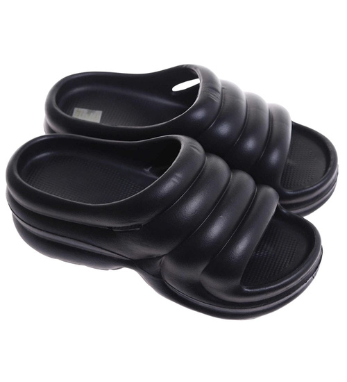 Plażowe czarne klapki basenowe na platformie /G2-1 17702 G181/