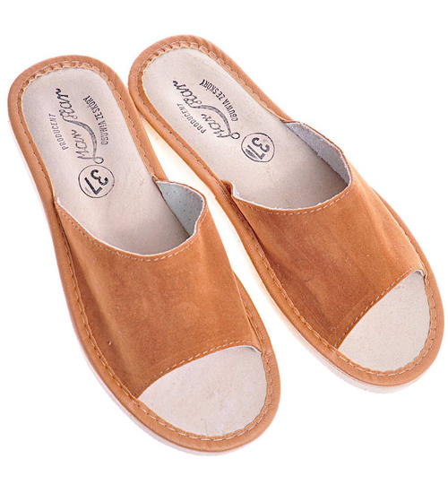 Profiolowane klapki domowe z naturalej skóry /F3-1 10716 H154/