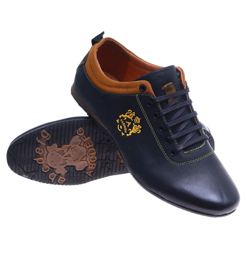 Sznurowane czarne półbuty chłopięce /E1-2 14990 T165/