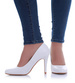 Białe czółenka damskie na szpilce /D3-3 17484 G157/