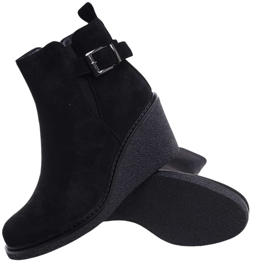 Czarne botki damskie na koturnie /F10-3 18319 W484/