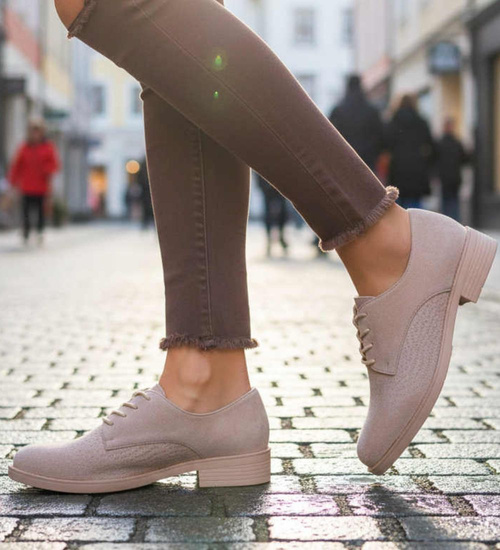 Beżowe baleriny damskie zamszowe oxfordy /J4-2 18621 W177/