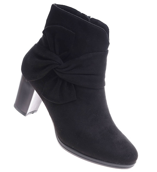 Czarne botki damskie na słupku /A7-1 16901 T227/