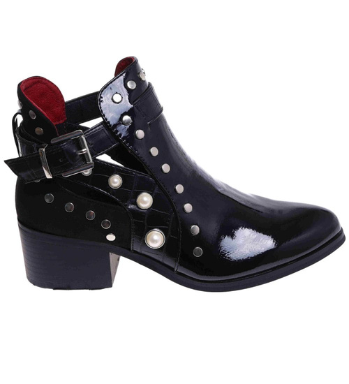 Czarne botki lakierowane na niskim obcasie /F2-1 15233 T187/