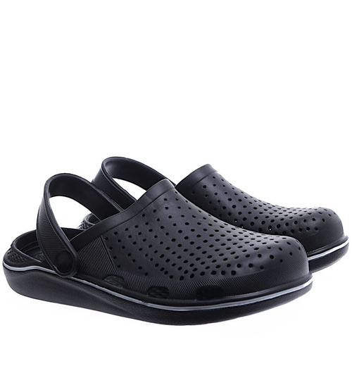 Kryte czarne klapki na basen /F7-1 15523 S192/