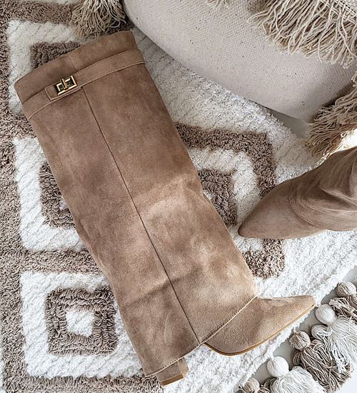 Beżowe kozaki damskie na obcasie /G7-1 14627 T108/