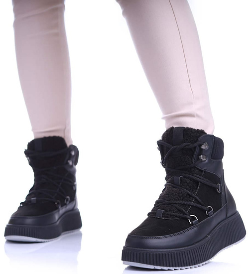 Damskie czarne śniegowce na platformie /F1-2 17084 G386/