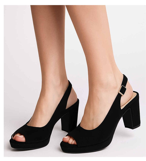 Czarne sandały na stabilnym obcasie /F3-2 17834 G18-45/