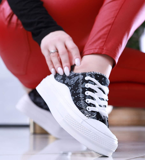 Czarne damskie trampki na platformie /C6-2 13772 S197/