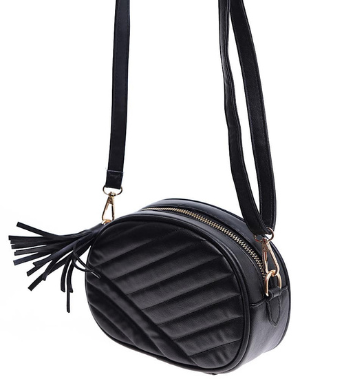 Czarna damska torebka listonoszka z frędzlami /H2-K4 TB515  M132/