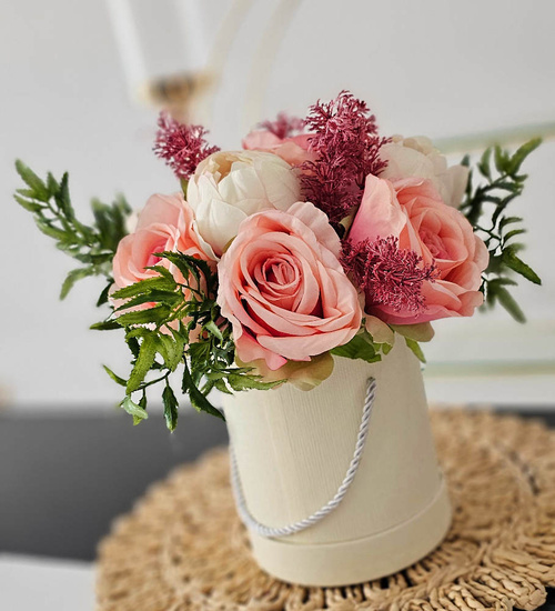 Flower box- śliczne kolorowe róże na prezent /FL47A M218/