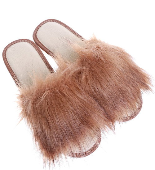 Rude damskie klapki z kudłatym futerkiem /F9-1 15312 S292/