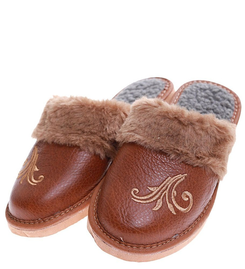 Ocieplane brązowe kapcie damskie /B5-1 15380 S197/